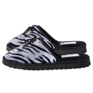 Γυναικεία παντόφλα... Παντόφλες Γυναικείες Amaryllis Slippers Γυναικεία παντόφλα μαύρο fleece ζέβρα με φιόγκο Ελληνικής κατασκευής